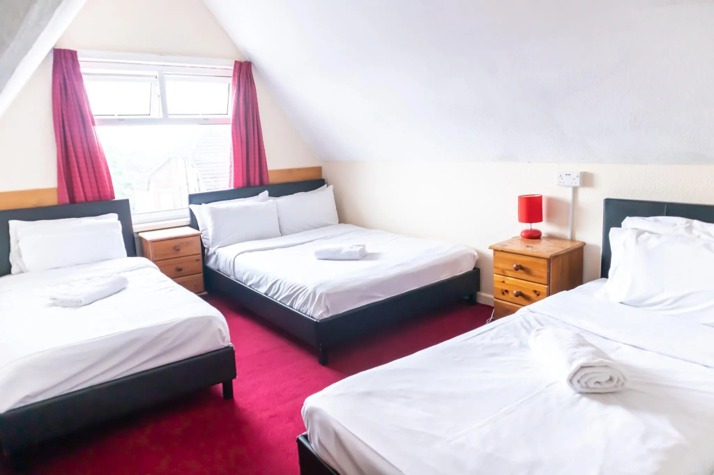 Standard Quadruple room