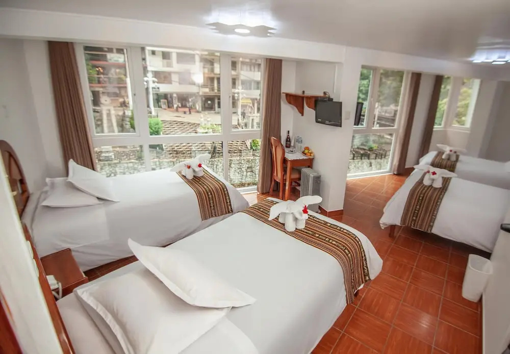 Standard Quadruple room with balcony