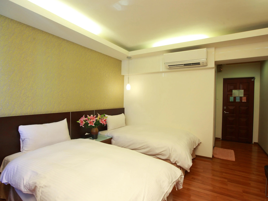Standard Double room (twin beds)
