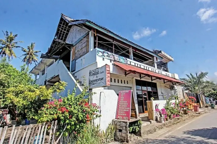 Capital O 92747 Ombak Cafe & Homestay