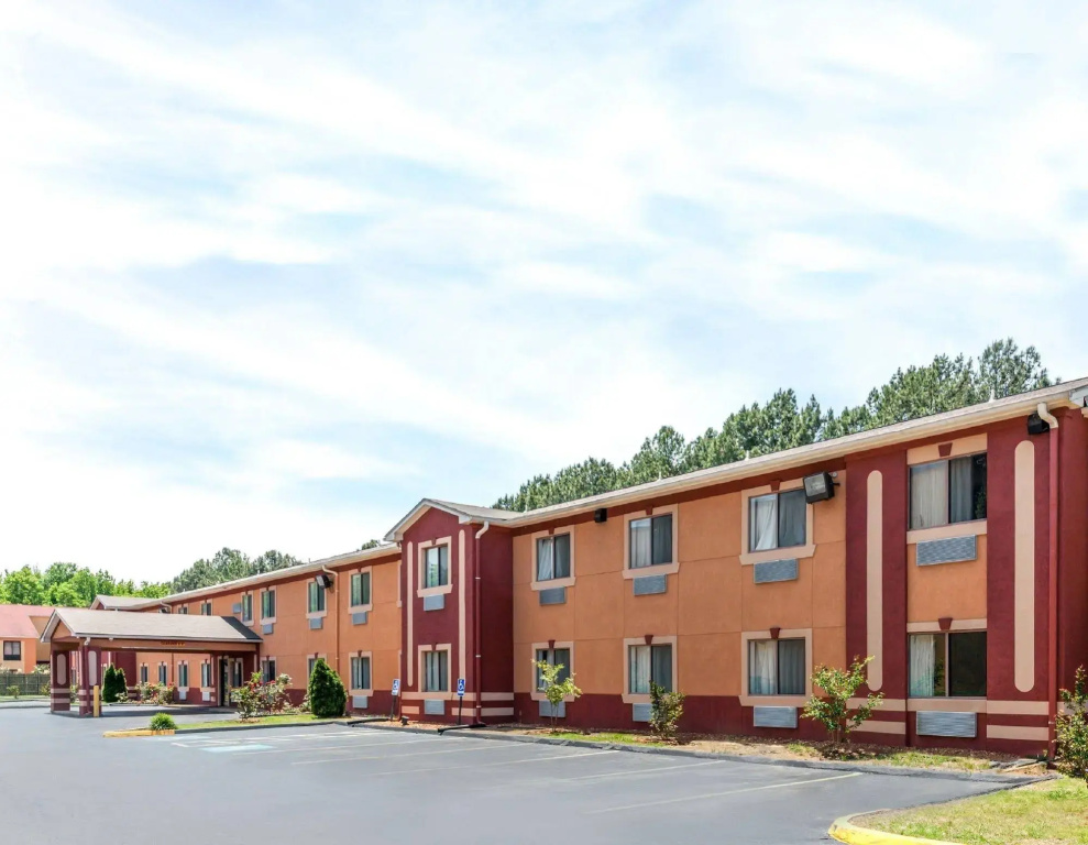 Knights Inn East Memphis