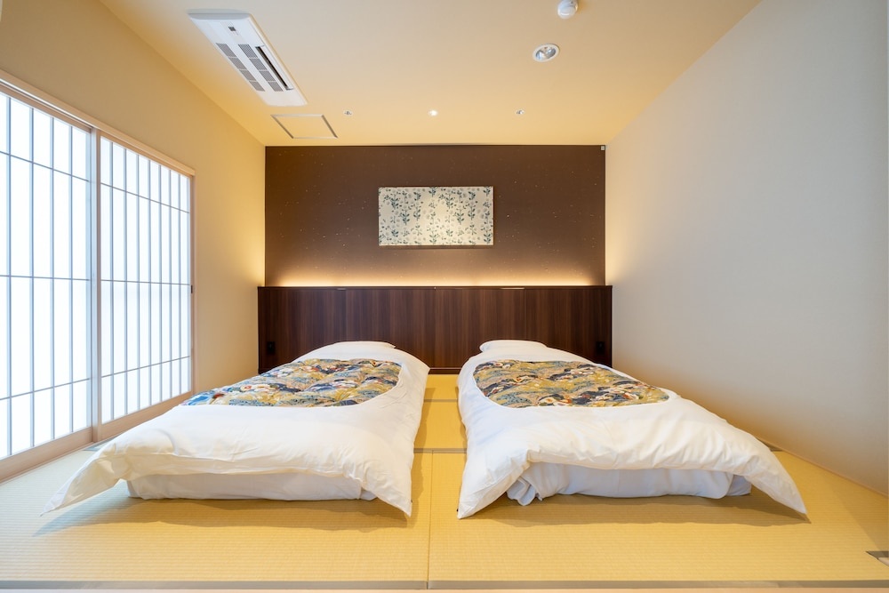 NISHIYAMA RYOKAN Established in 1953 사진 3