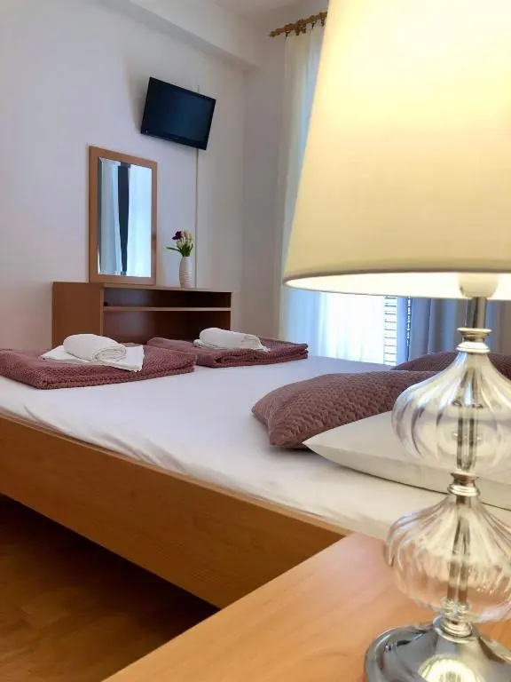 Standard Double room with balcony and with sea view (full double bed)