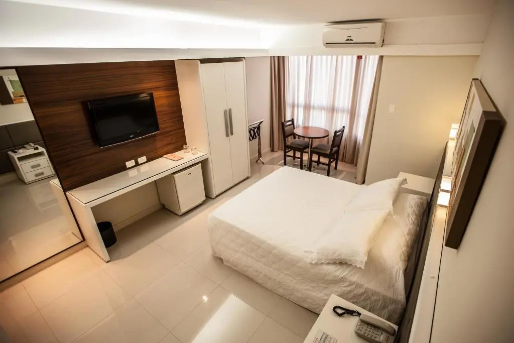 Deluxe Double room (full double bed)