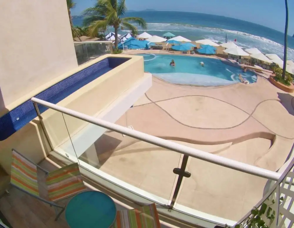 Standard room with ocean view