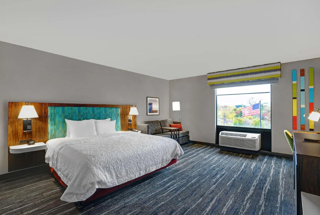 Standard Double room (full double bed)