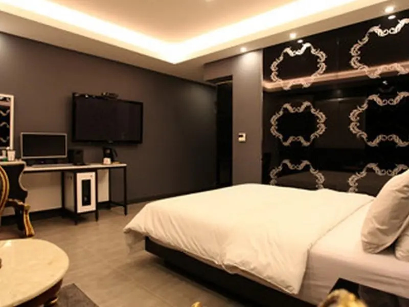 Premium room