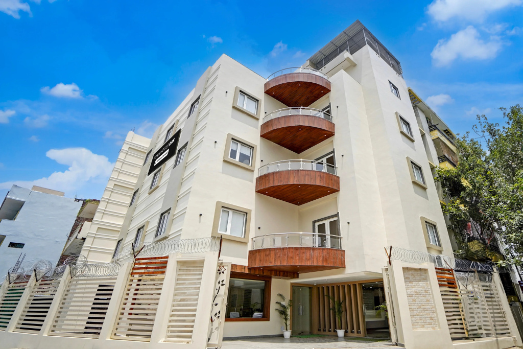 Super Townhouse Oak Banaras Central Railway Junction Formerly Sri Hari Inn