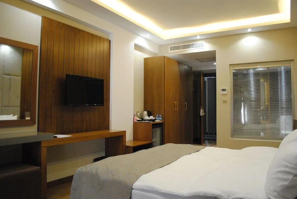 Premium Inn Hotel