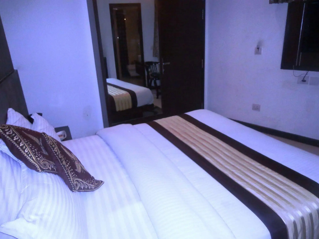 Hotel Millennium 2000 DX