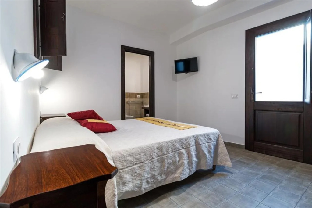 Ghivine Albergo Diffuso