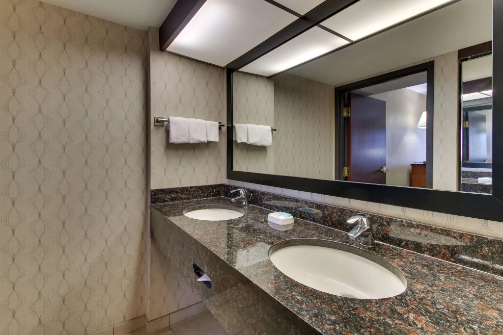 Heritage Inn Suites Houston/Sugar Land, Trademark by Wyndham - Général