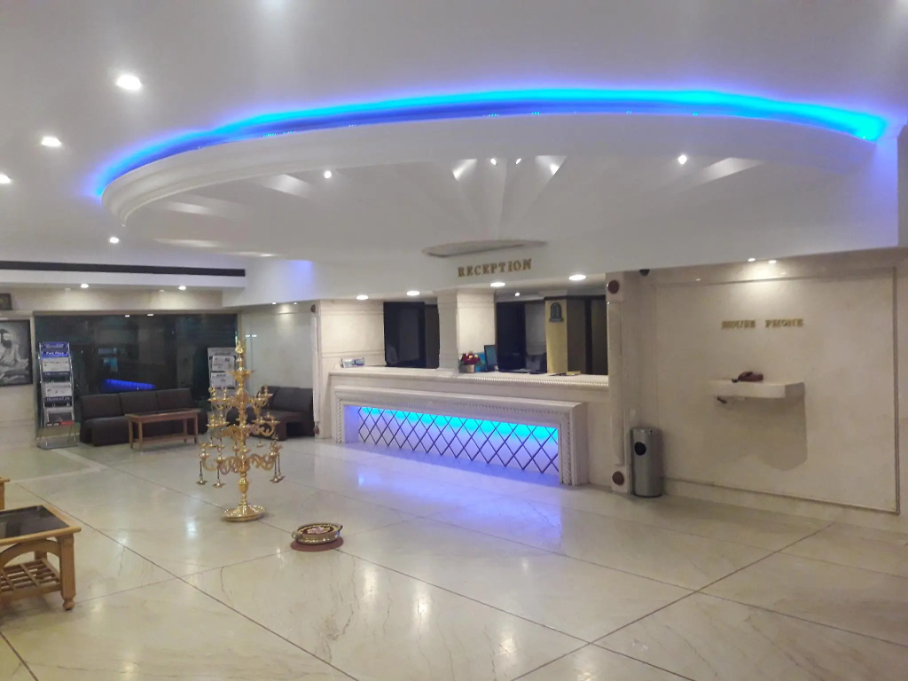 Lobby & Reception