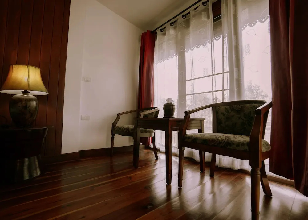 Suite with balcony