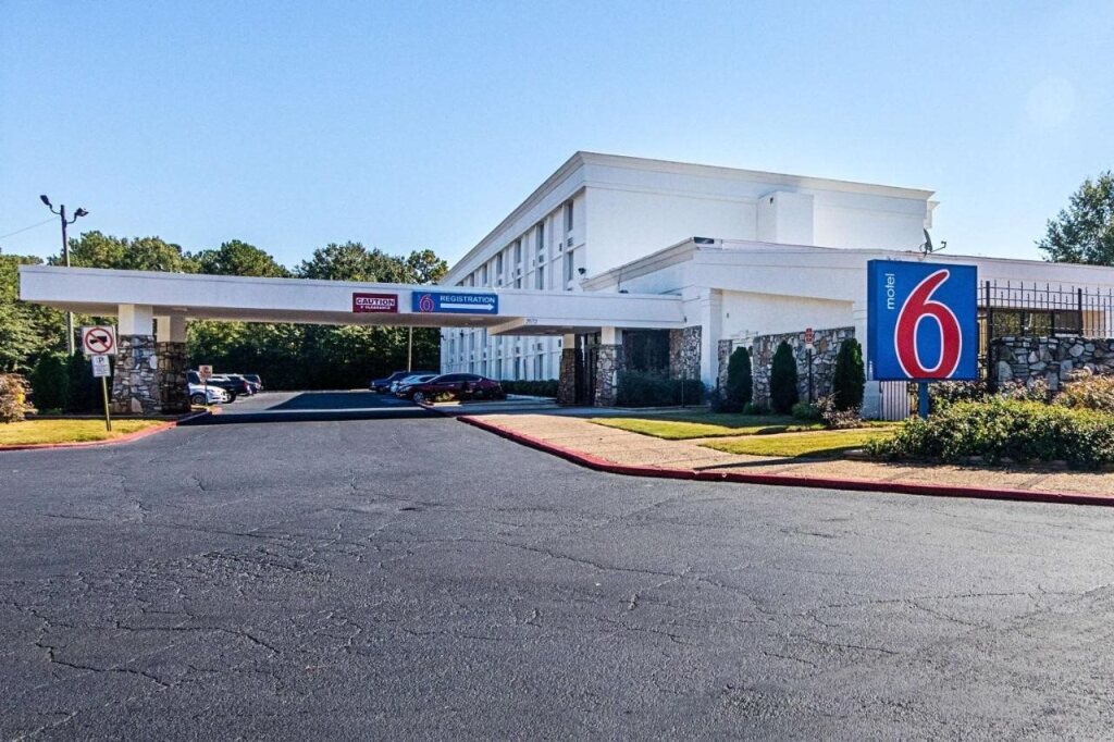 Americas Best Value Inn Cartersville image