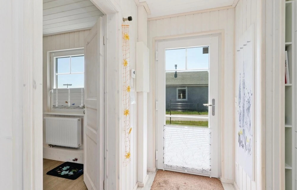 Awesome Home in Zerpenschleuse With 2 Bedrooms and Wifi