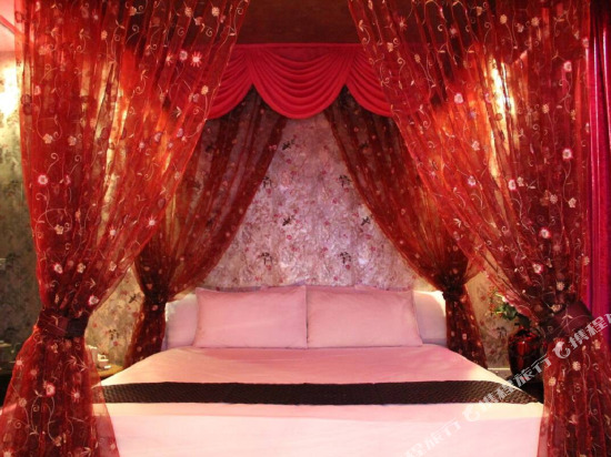Love Inn Boutique Hotel