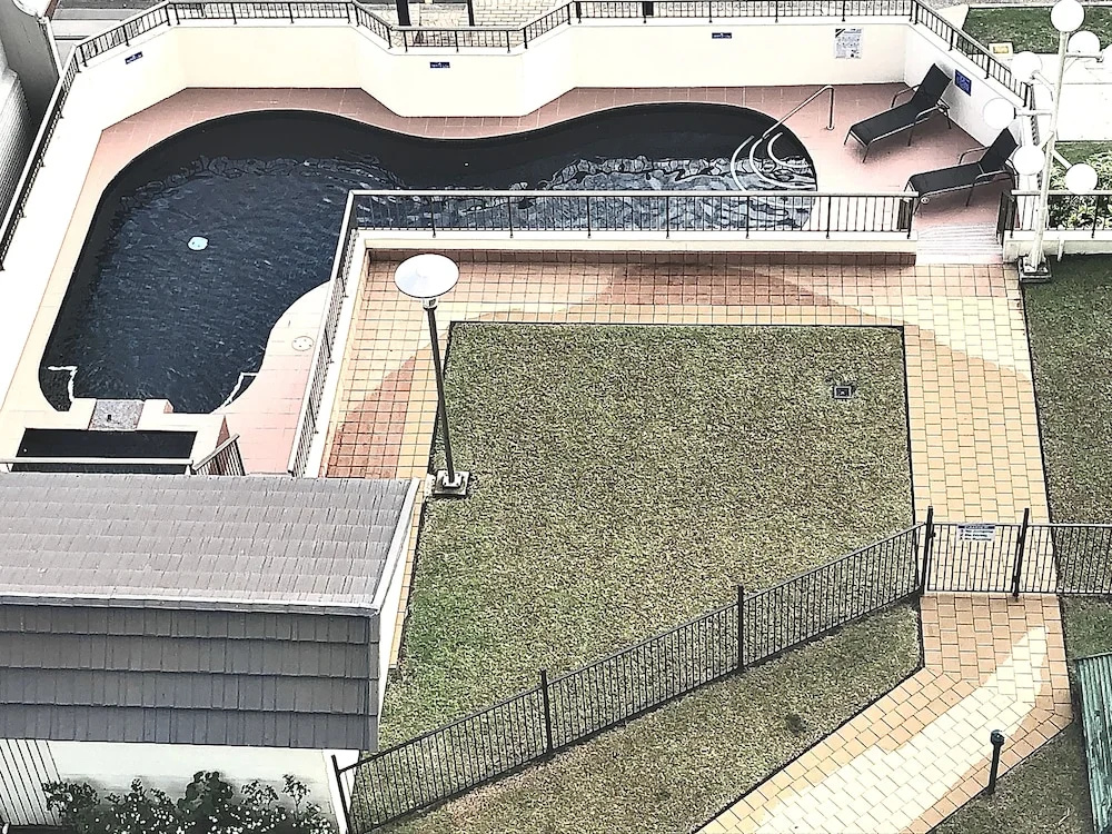 Cairns Apartment Esplanade Ocean Views