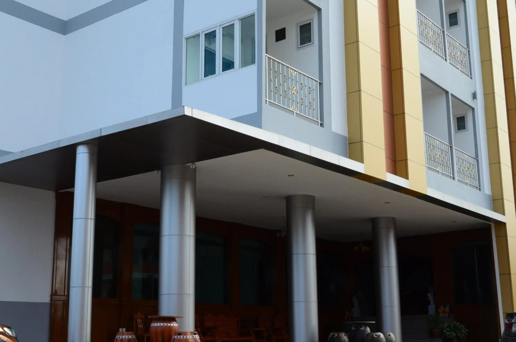 Ketsara Hotel