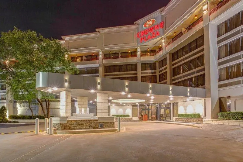 Crowne Plaza Executive Center Baton Rouge by IHG - Chambres