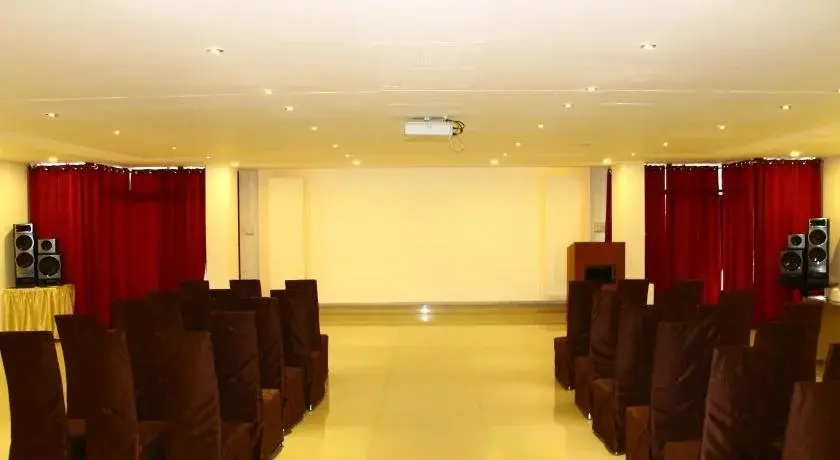 Hotel photo 12