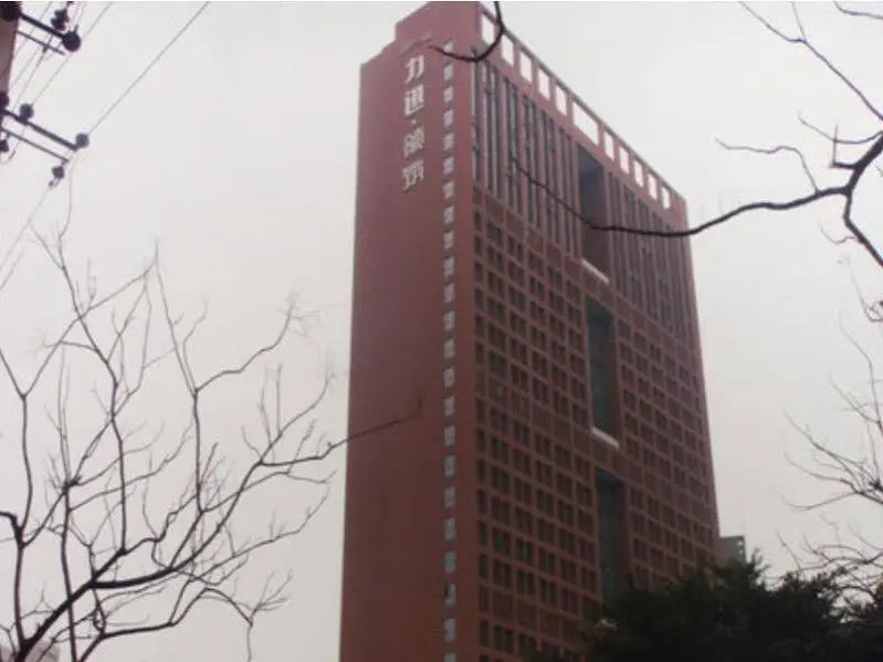 Lasony Serviced Apartment