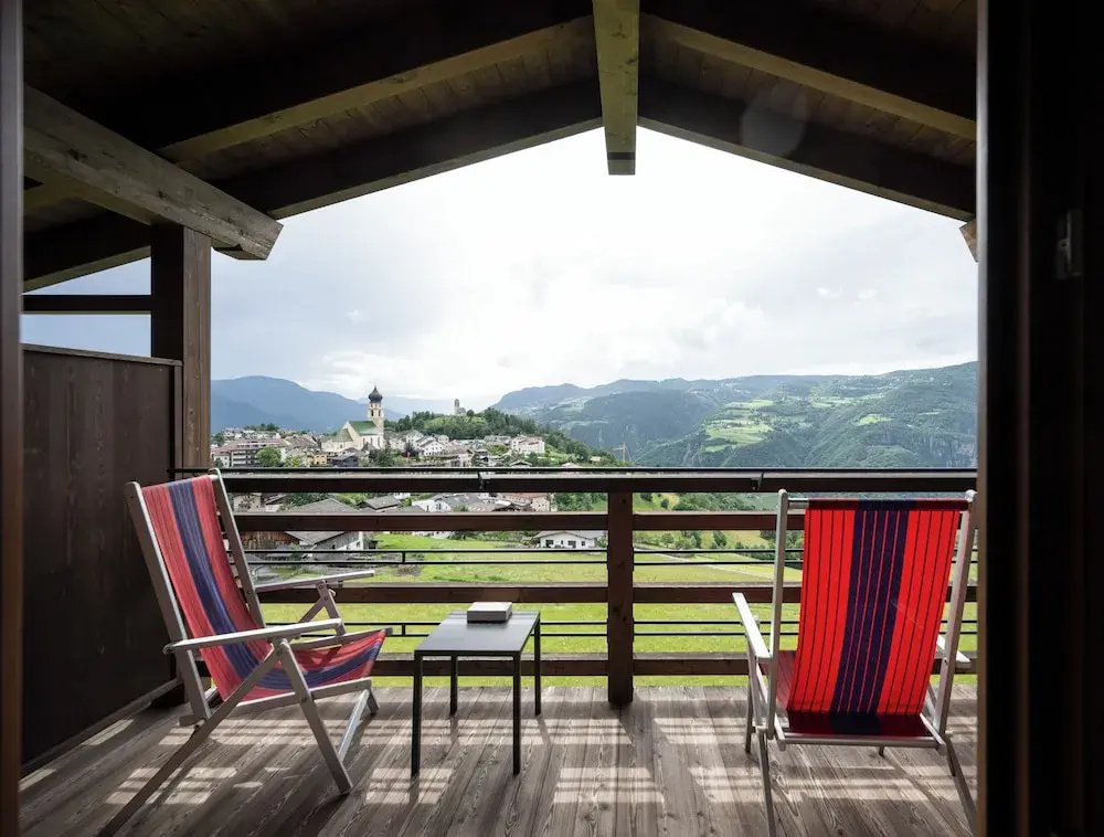 Standard room with balcony and with view