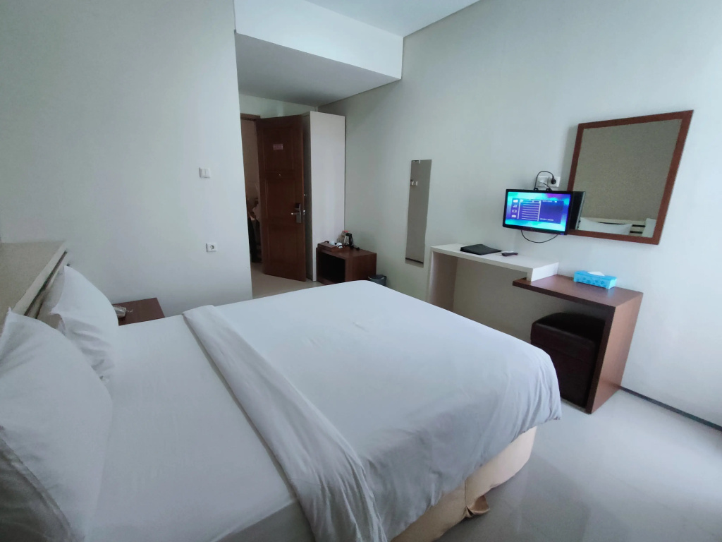 Regina Hotel Pemalang - Chambres