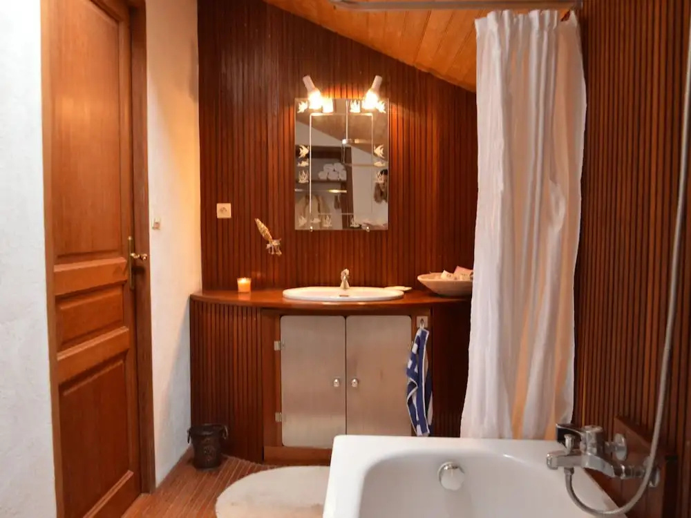 Afficher la photo 7 — Countryside Family Haven for 8 With Pool