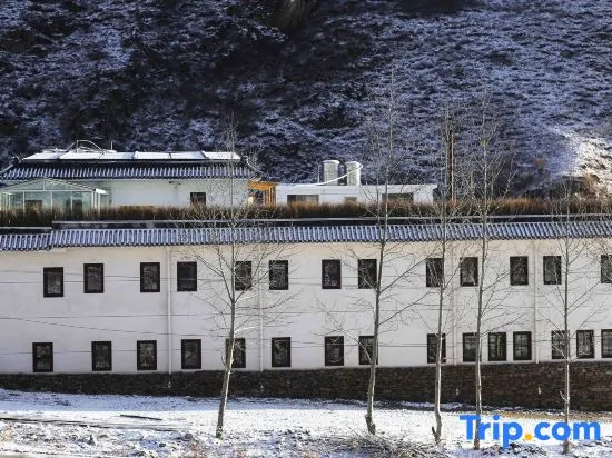 Tingshan Hostel