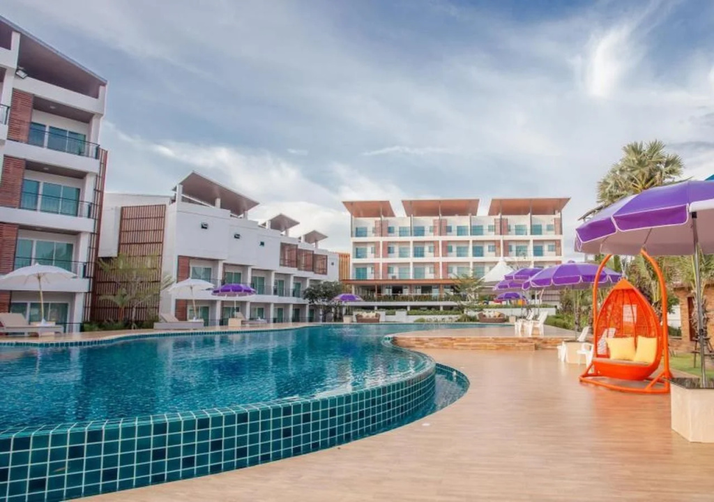 Saint Tropez Beach Resort Hotel - Général