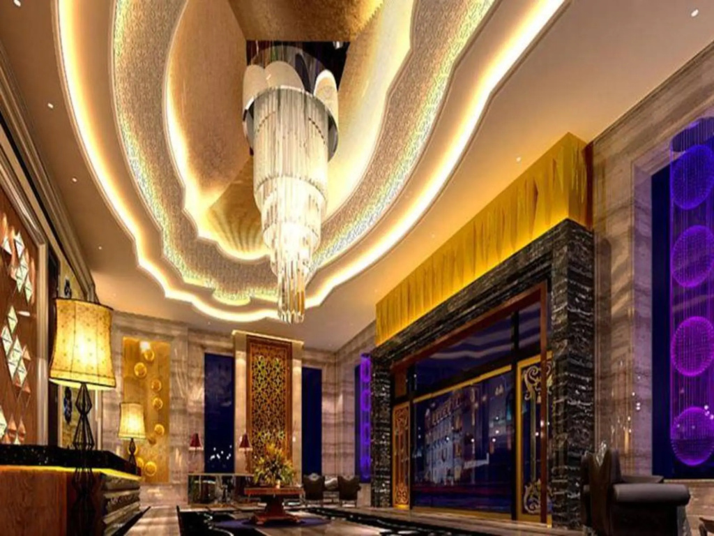 Lobby & Reception