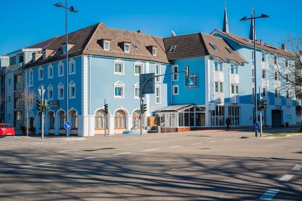 Eisberg Hotel City