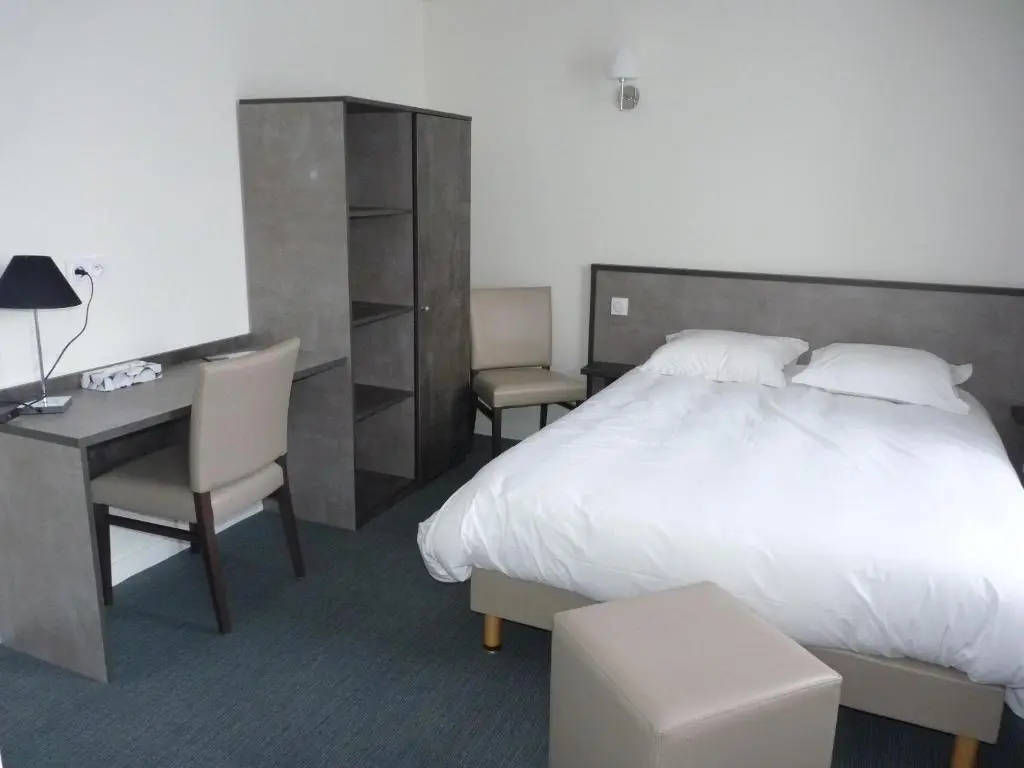 Superior Double room (full double bed)