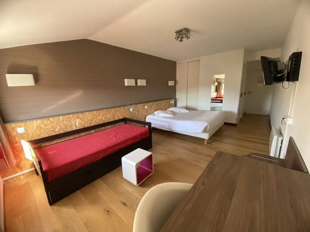 Standard Family room