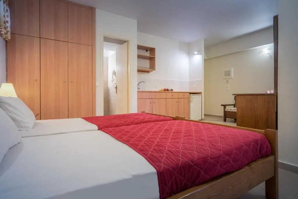 Economy room
