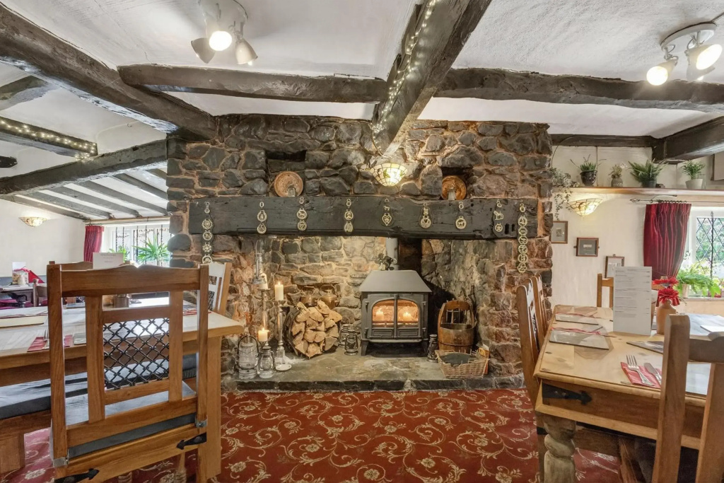 Greyhound Country Inn - Général