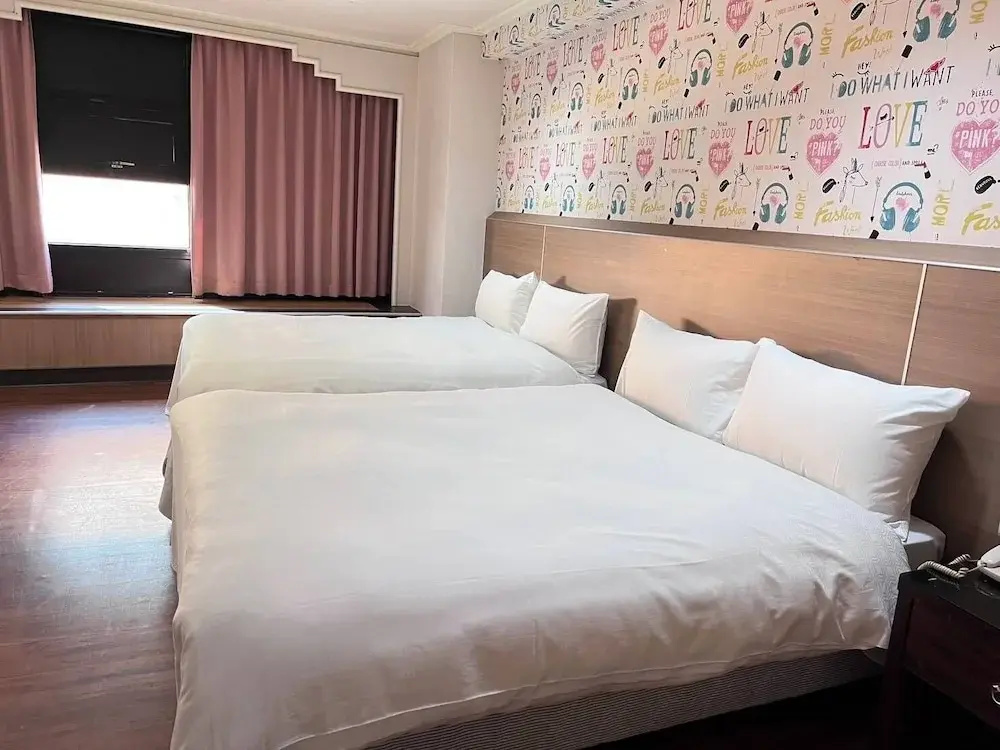 Economy Quadruple room