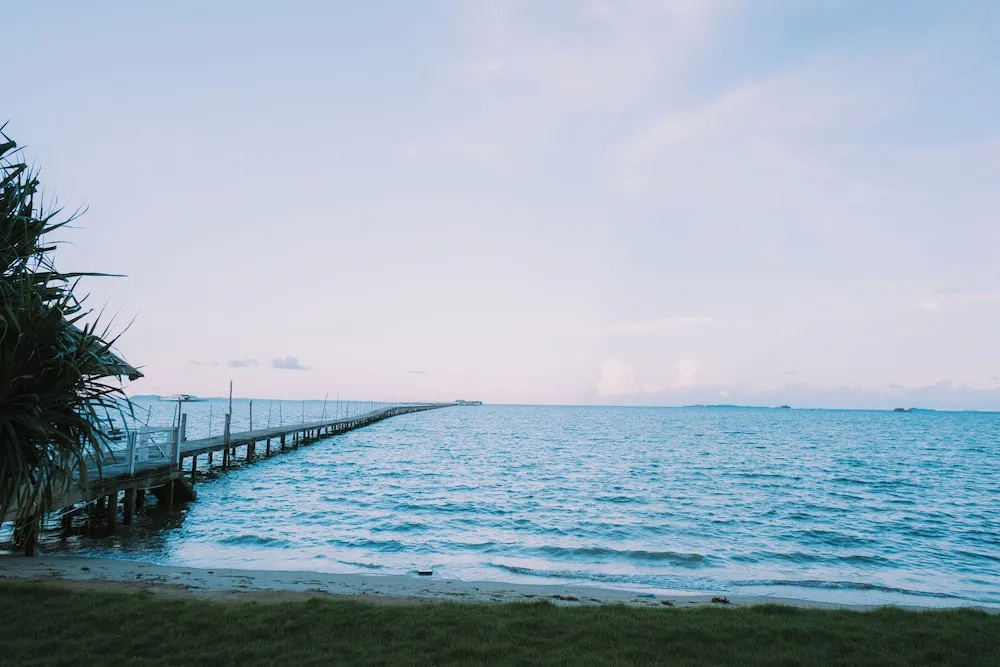 Beach & Waterfront