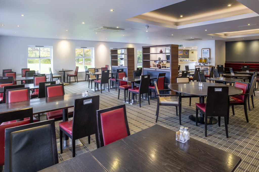 Holiday Inn Express Warwick - Stratford-upon-Avon by IHG - Général
