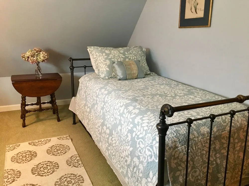 2 Bedrooms Deluxe room