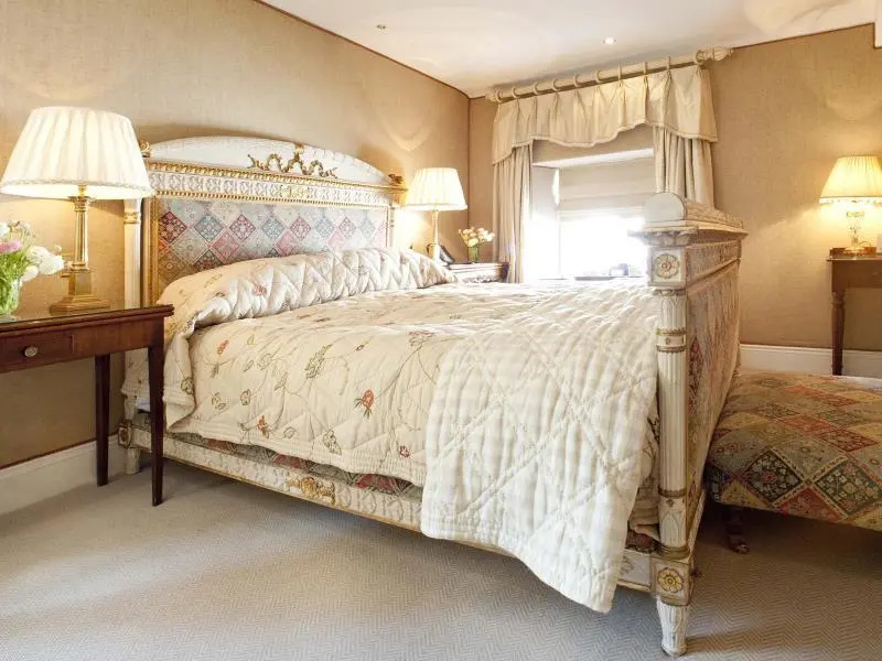 Summer Lodge Country House Hotel - Chambres