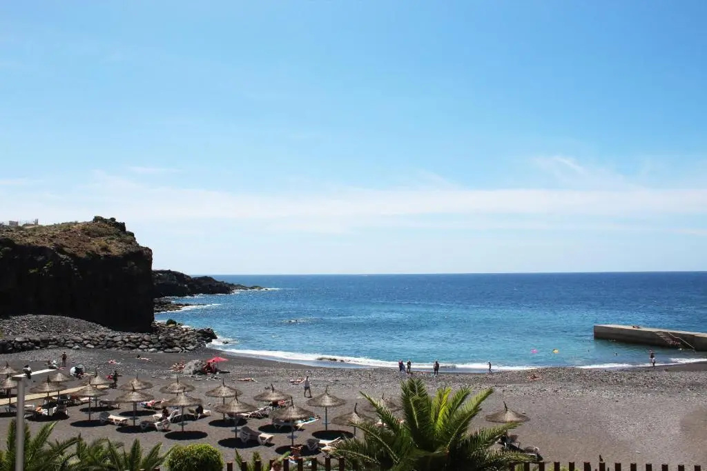 Beach & Waterfront