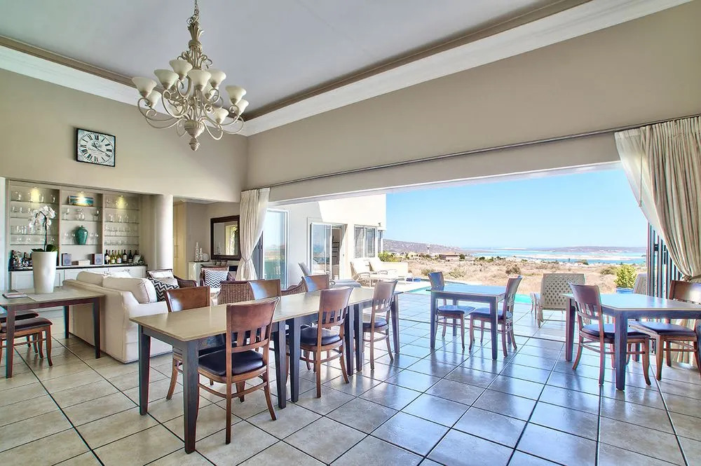 At The Rocks - фото 21