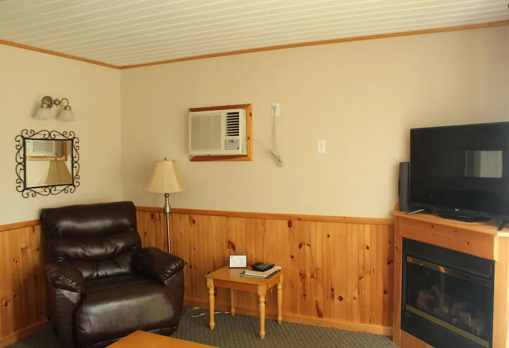 Deluxe Cottage