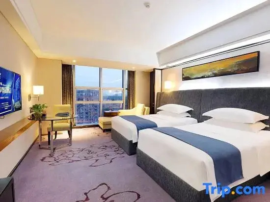 Luxury Suite