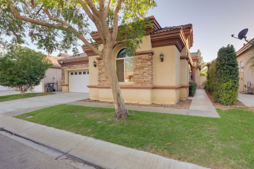 2 Mi to Coachella Grounds: Home w/ Fire Pit!