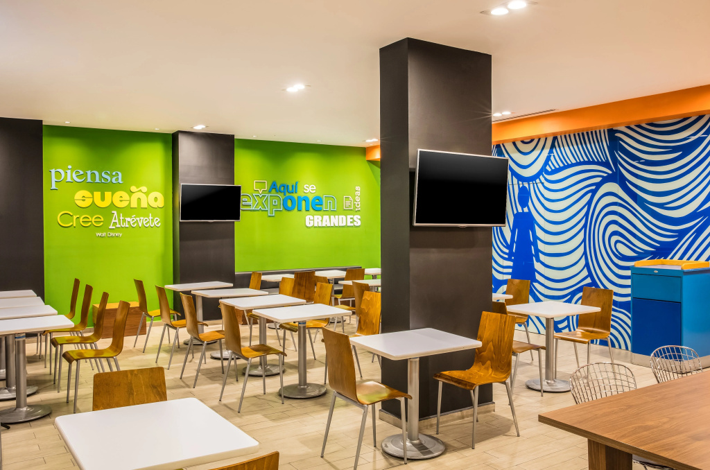 One Monterrey Aeropuerto - Général