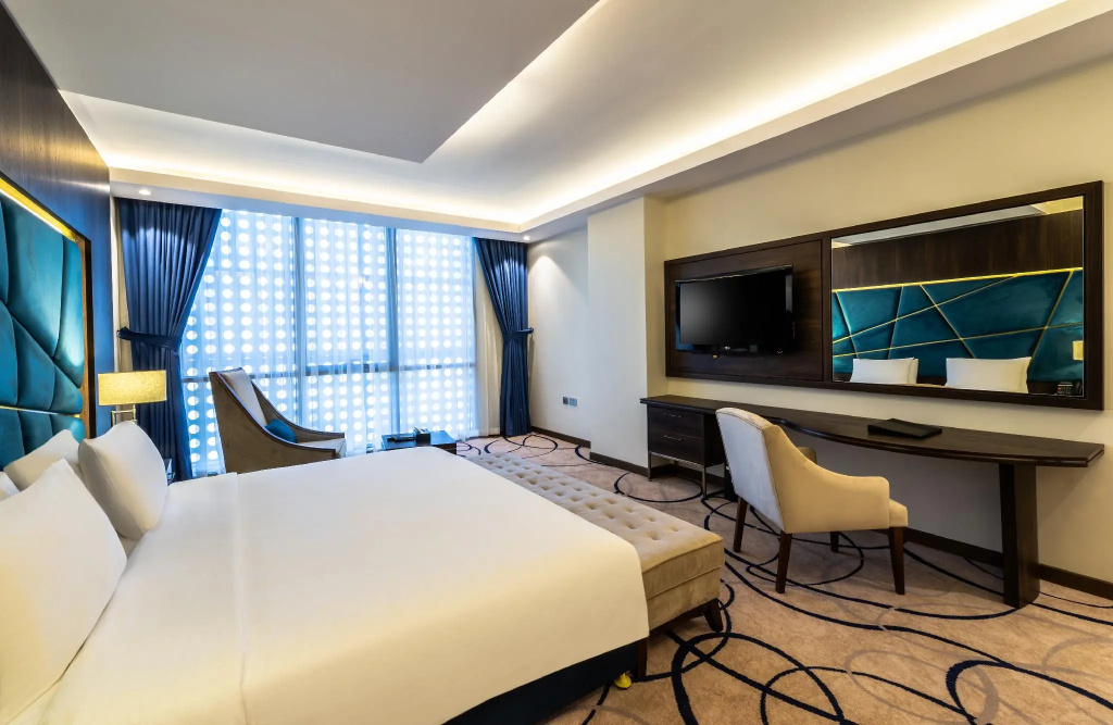 Deluxe Double room (full double bed)