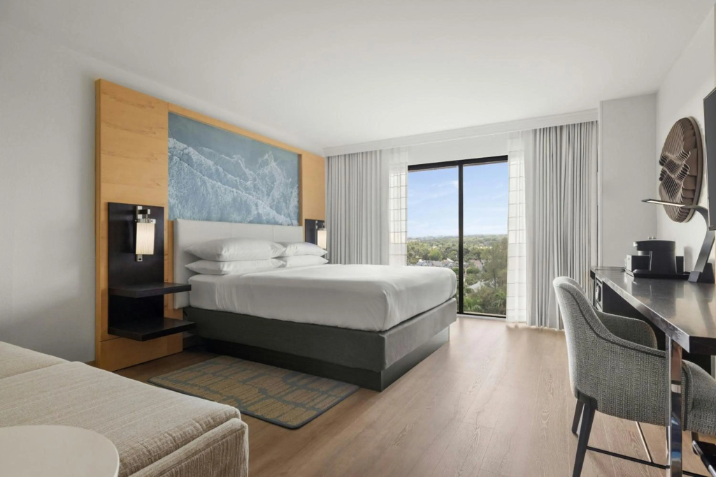 Boca Raton Marriott at Boca Center — 5